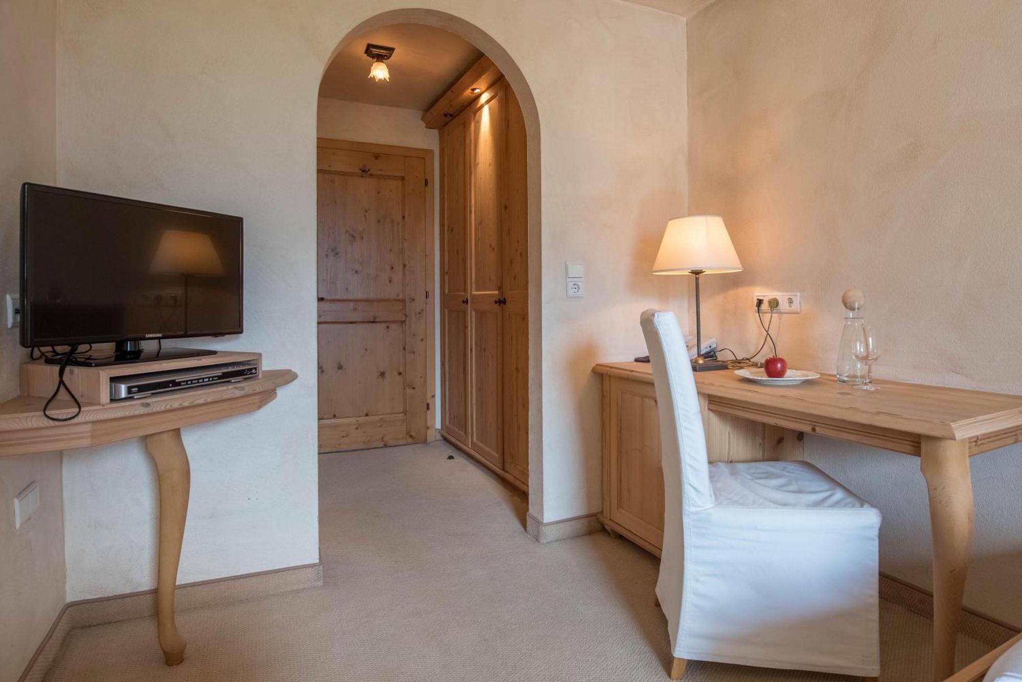 Hotel Alpenblick Zillertal Hippach Chambre photo